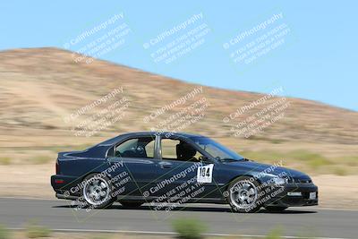 media/Oct-01-2022-Team Topak Racing (Sat) [[f860fb51be]]/2-Inter Low 2/session 2 turn 11/